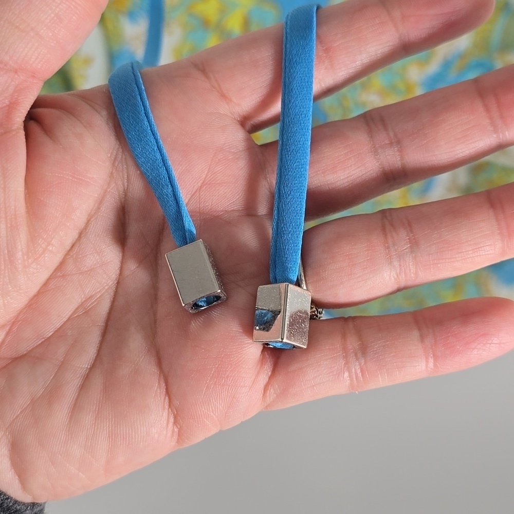 {Caché} Women’s Blouse Multicolor Tassel Print Tie Cold Shoulder Blouse - Size S - Picture 9 of 12